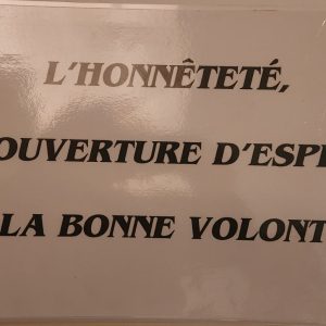 Affiche "Honnêteté... (17" x 11")